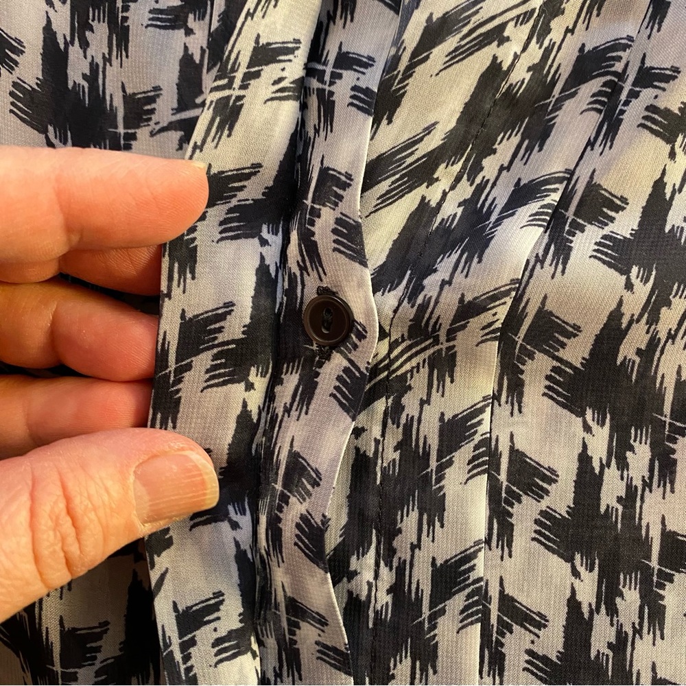Pendleton Houndstooth Super Soft Blouse Size 6 - image 3